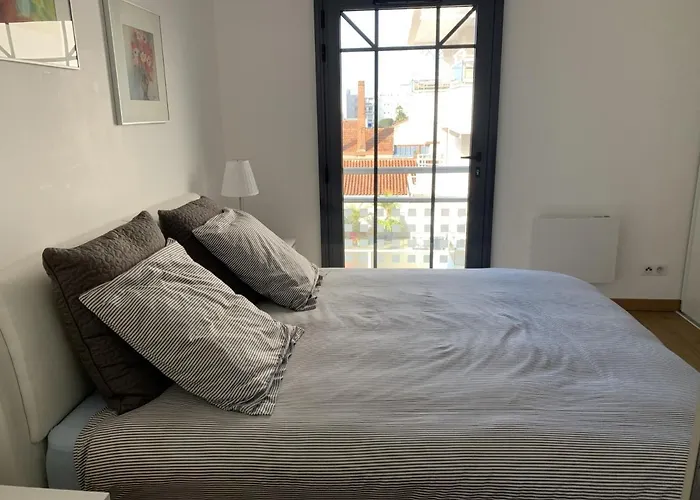 Appartement T3 Au Centre D'arcachon Avec Terrasse, Parking Et Wi-fi - Fr-1-374-181 Arcachon